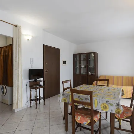 Apartamento Vista Mare By Interhome